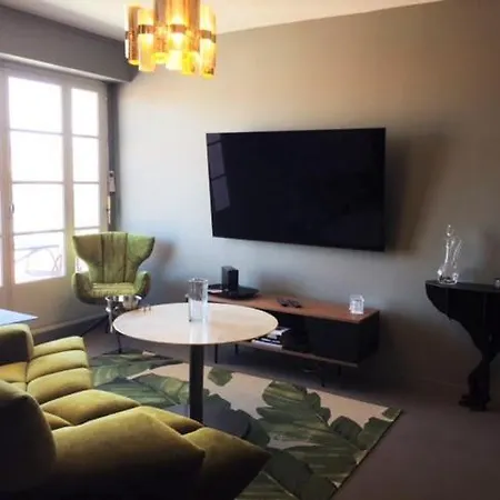 Privee Du Balcon Du Vieux Port Aparthotel 4*
