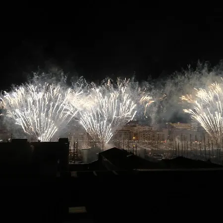 Privee Du Balcon Du Vieux Port 4* Marseilles
